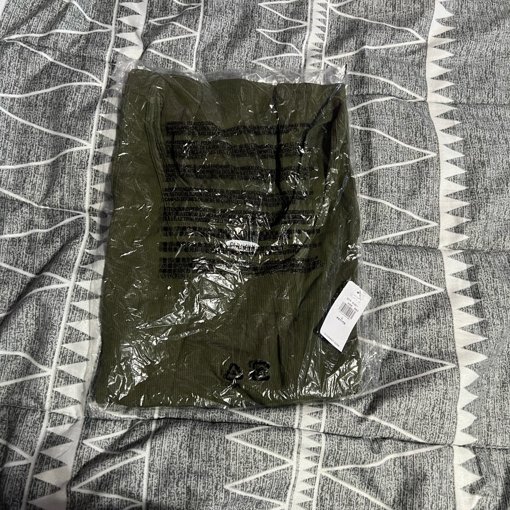 Old Navy Tank